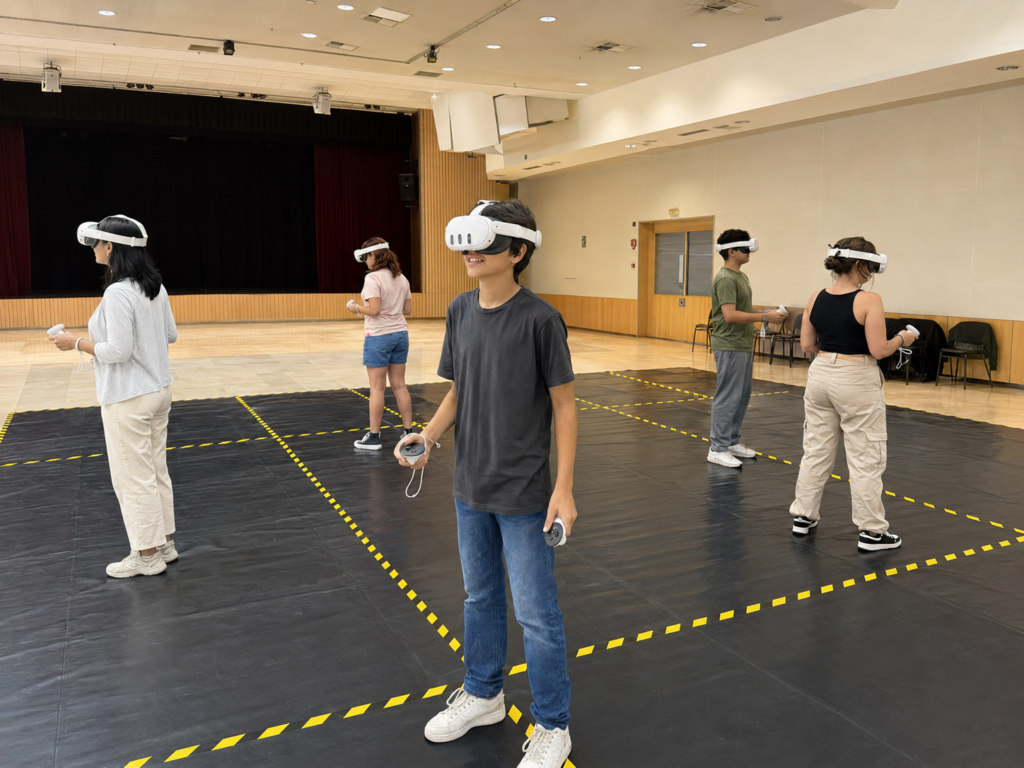 Actividad de realidad virtual itinerante en un espacio municipal